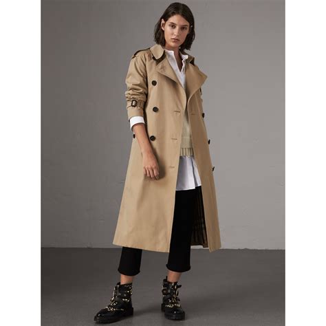 burberry trench coat stone or honey